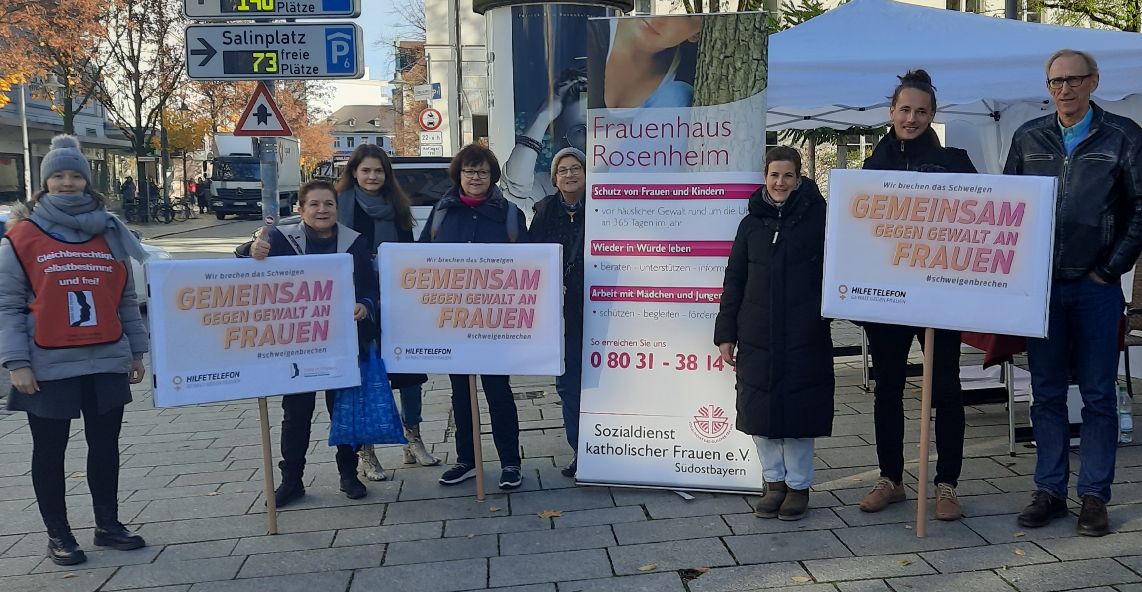 Aktion im Rahmen des Internationalen Tages gegen Gewalt gegen Frauen!